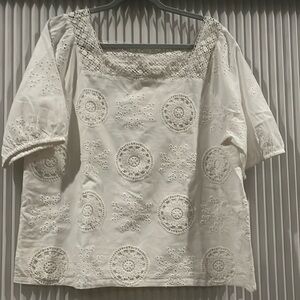 LOFT eyelet short sleeve blouse. Size L